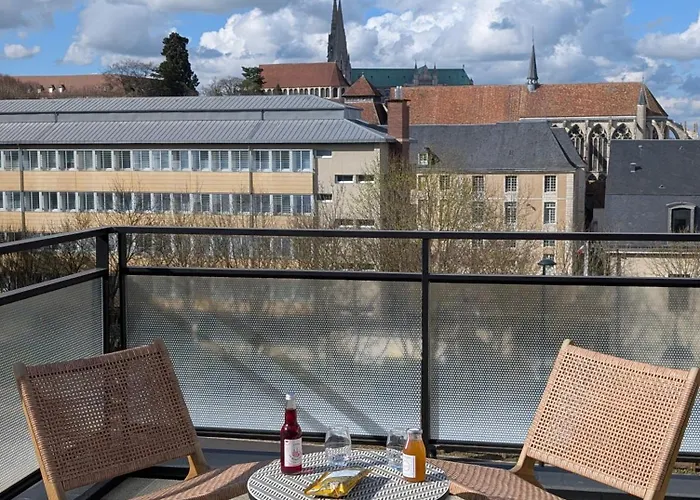 Hôtel accueillant les animaux: Residhome Chartres